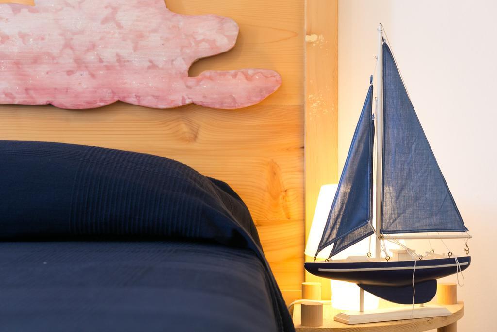 Talamone Apartment Værelse billede
